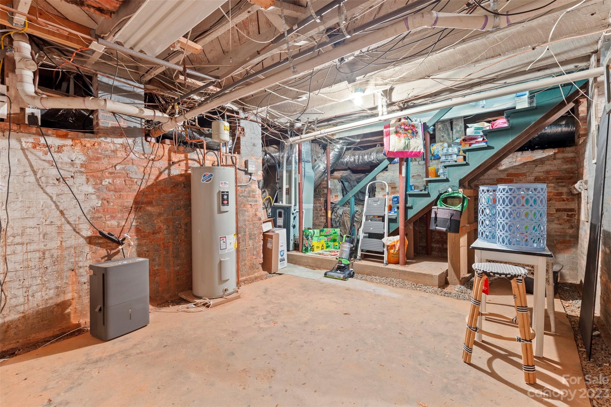 Elizabeth - Residential