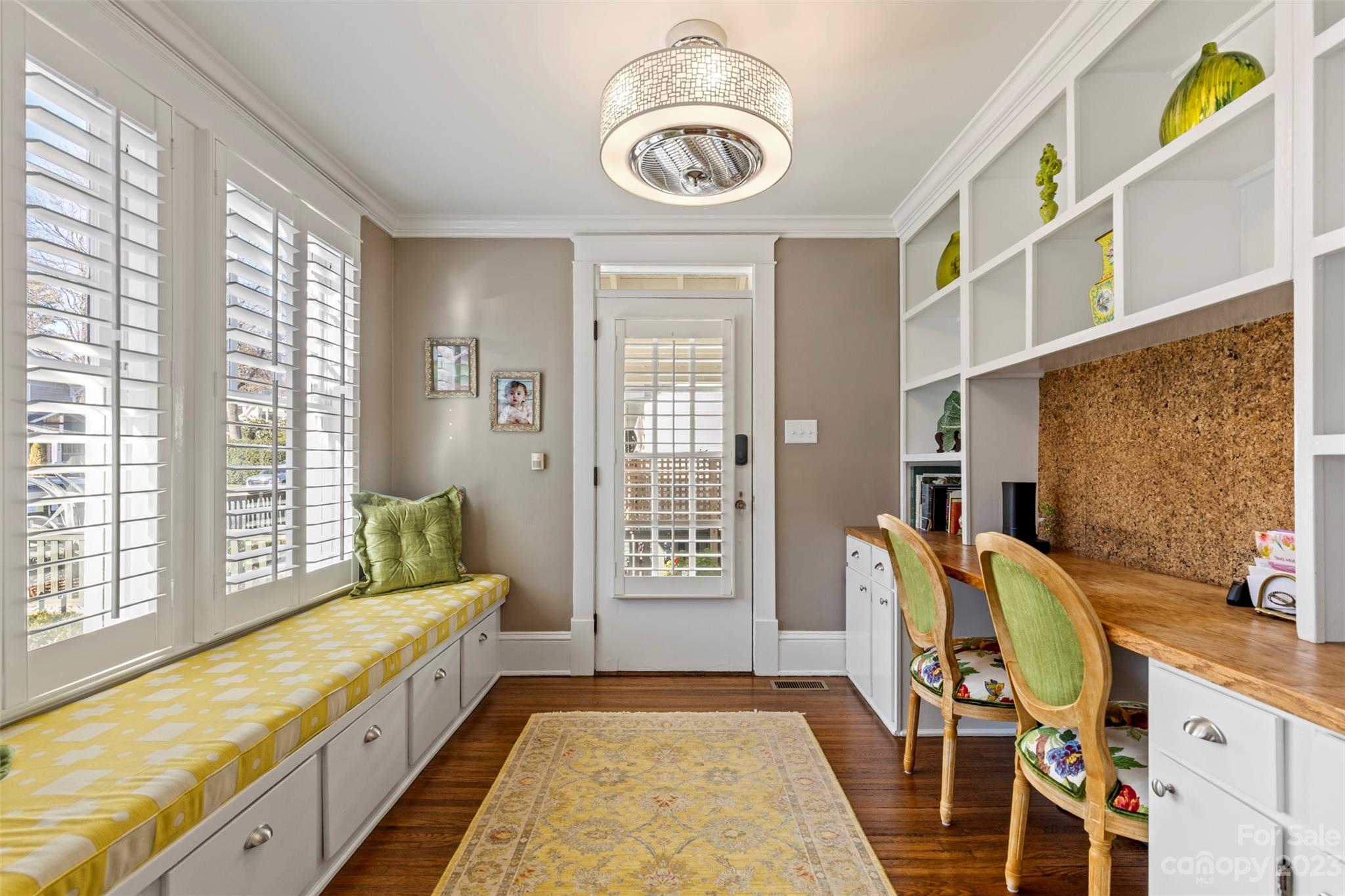 Elizabeth - Residential