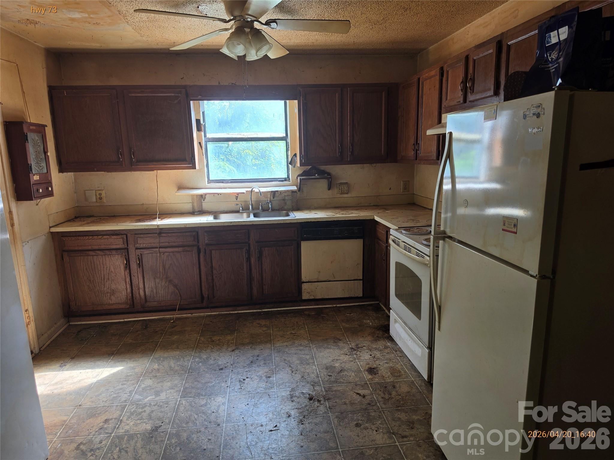 15612 Highway 73 Highway