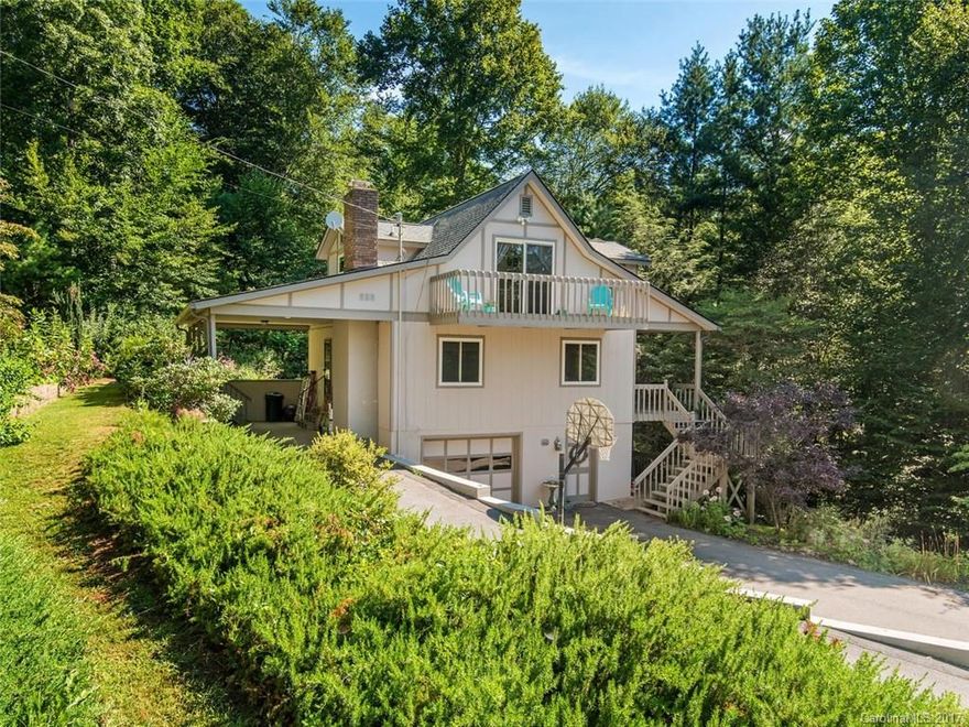 In the beautiful Reems Creek area of Weaverville, this property is a special find. Many updates, including Pergo floors, new windows and renovated kitchen and baths. Amazing outdoor living spaces, include 2-level covered deck, covered back patio, 2 private bedroom balconies and a fire pit area to enjoy the views. Established evergreens and amazing perennials surround the home. Portion of the property is wooded and fenced for pets and privacy. Easy ride to downtown Weaverville or Asheville.