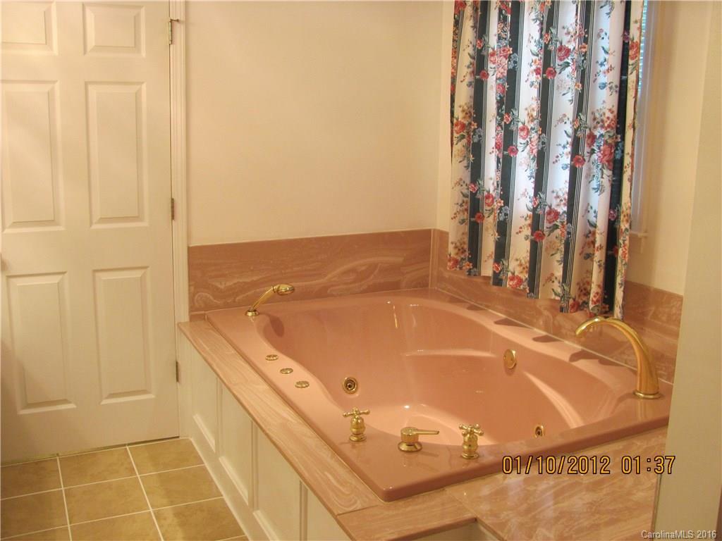 Lincoln Estates - Residential