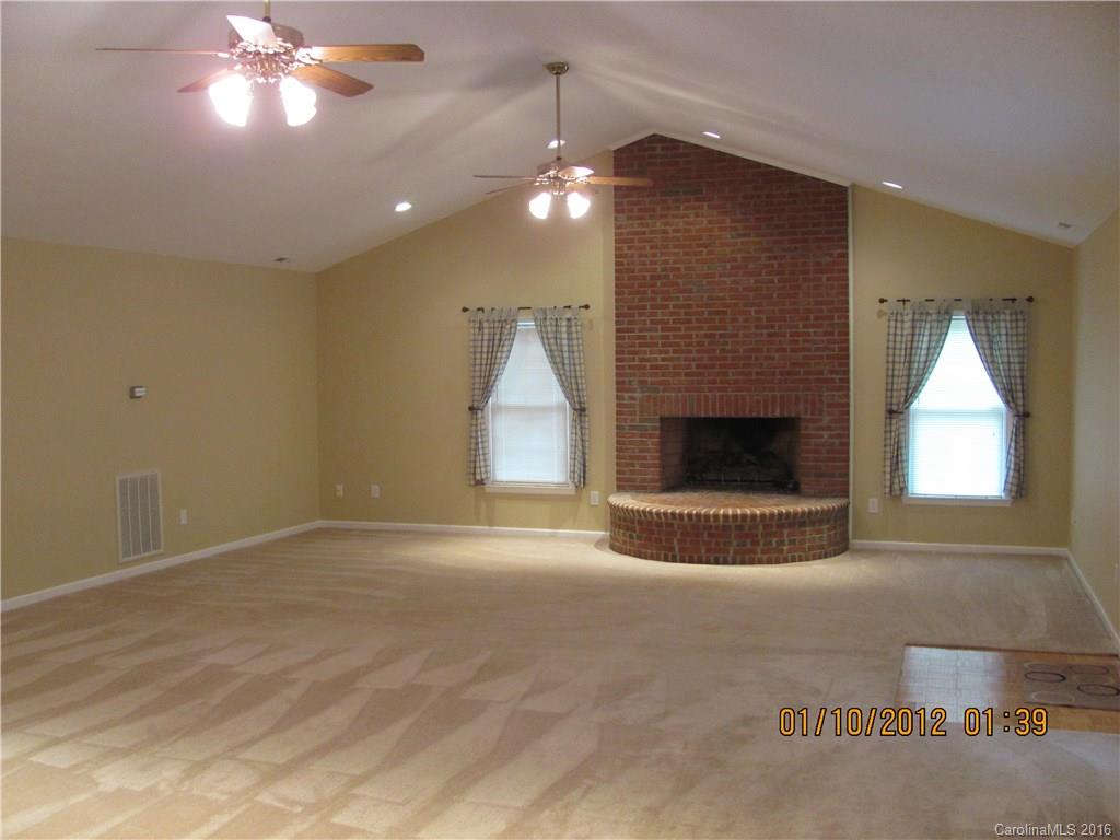 Lincoln Estates - Residential