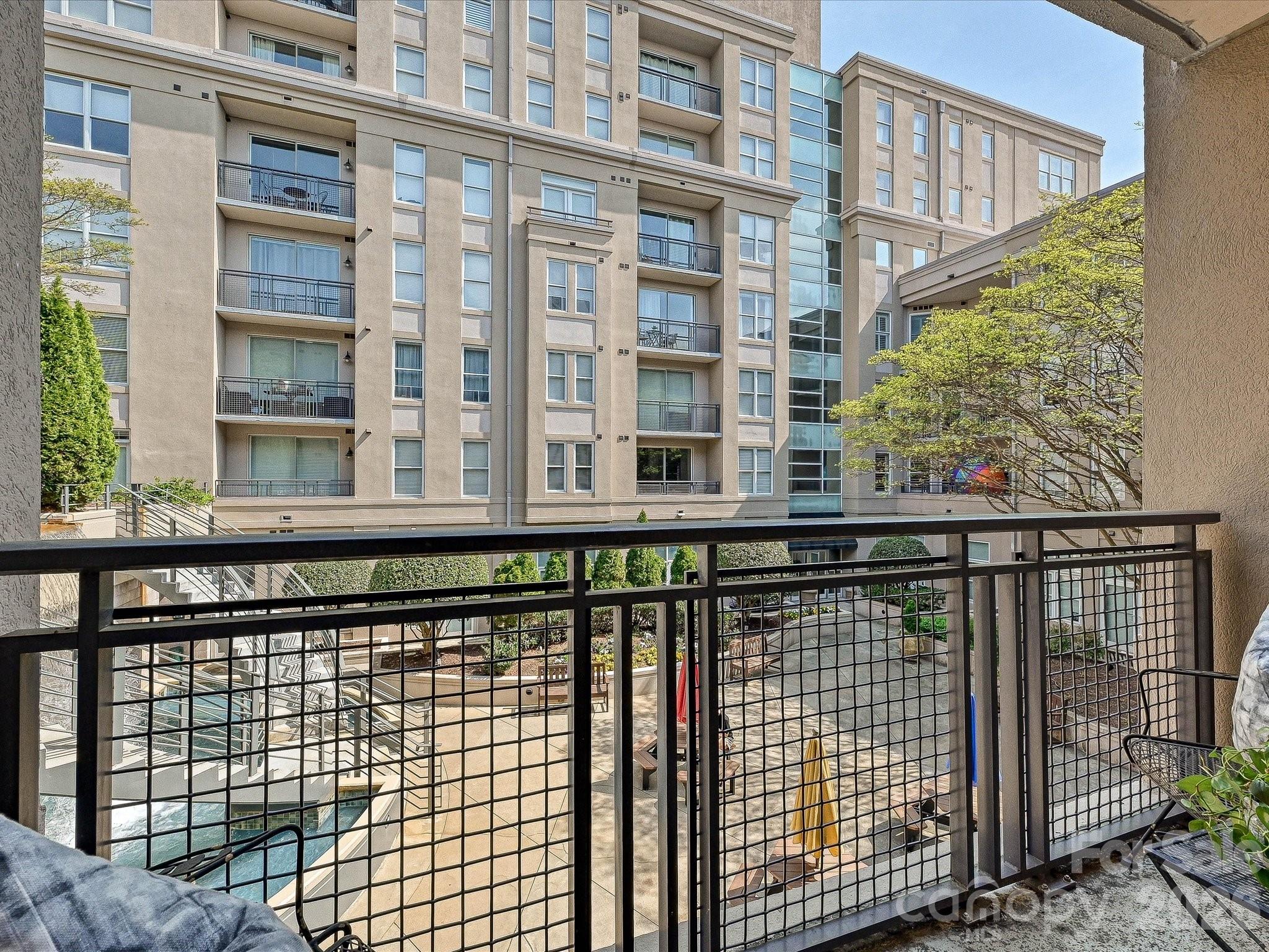 1315 East Boulevard 305