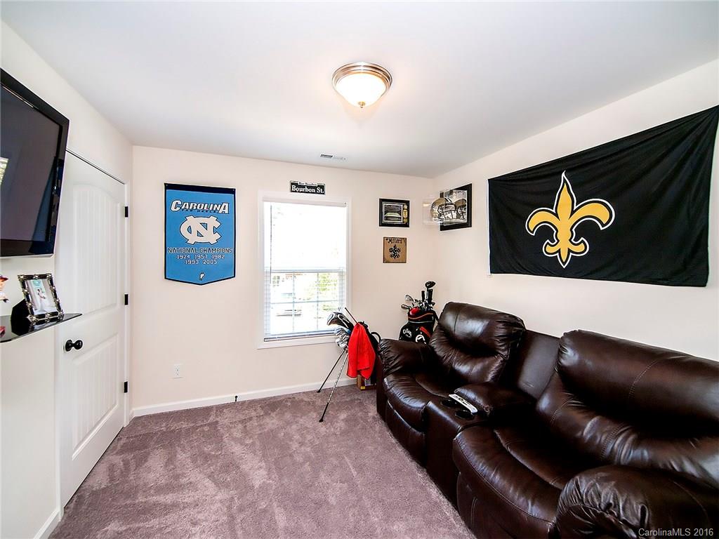 Huntington Place III - Residential