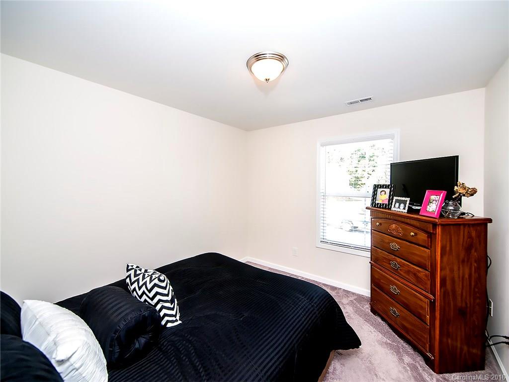 Huntington Place III - Residential