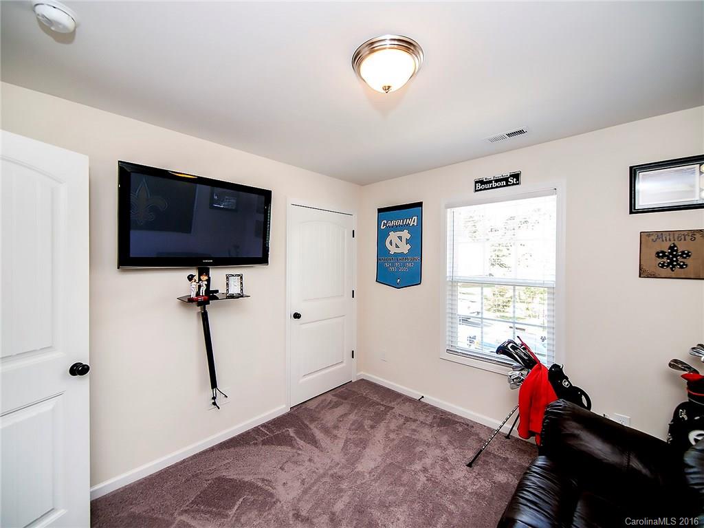 Huntington Place III - Residential