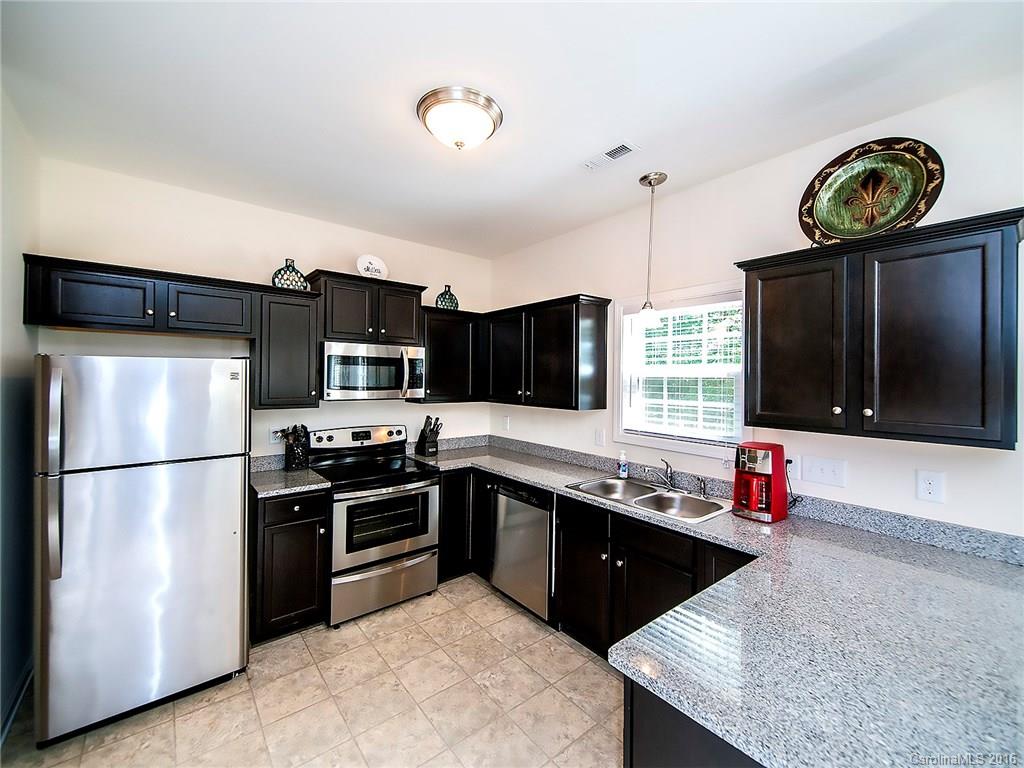 Huntington Place III - Residential