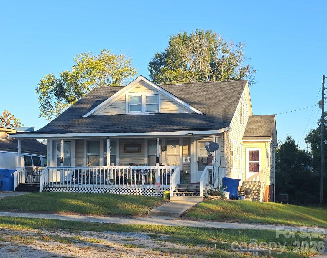 105A and 105B E Godfrey Street