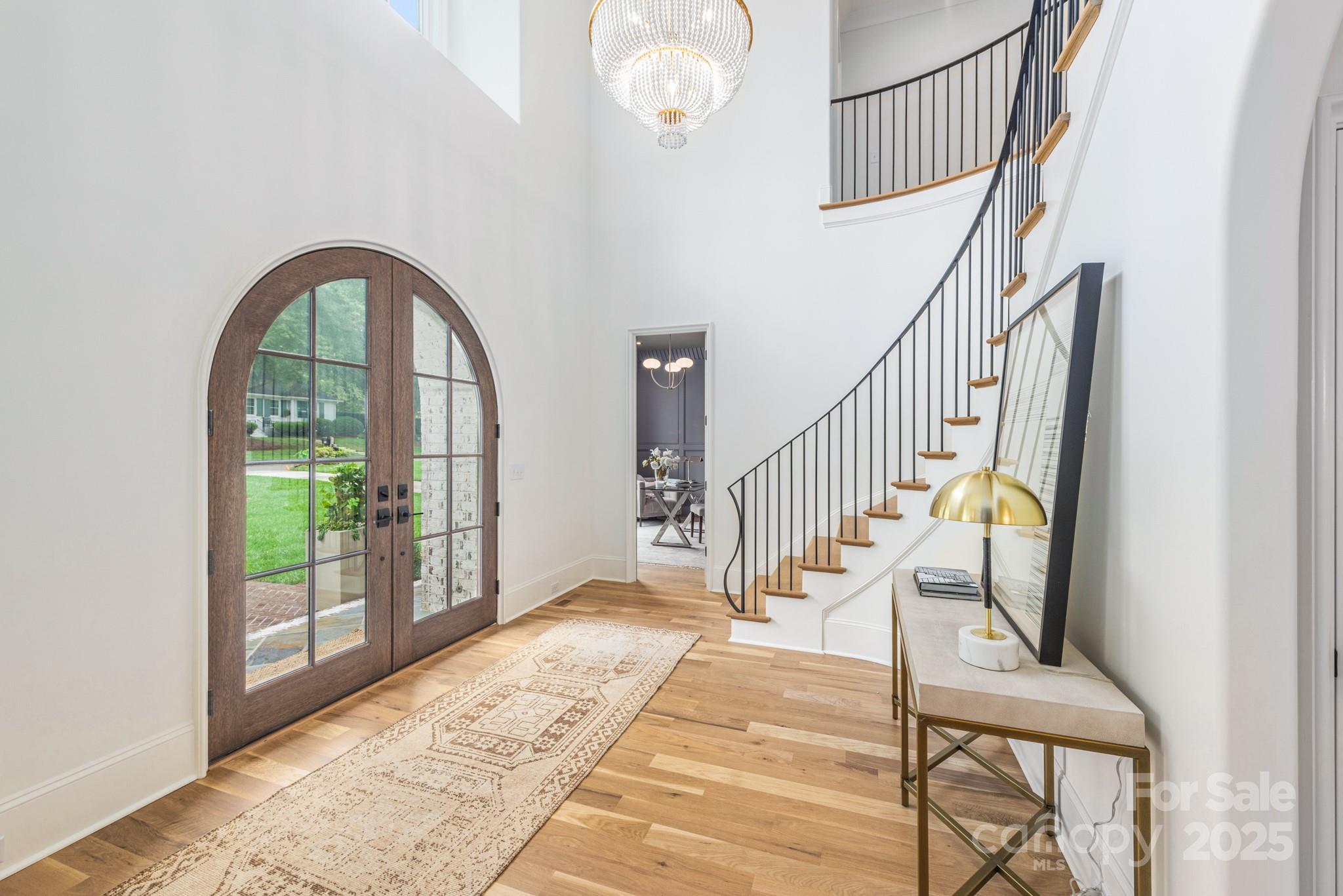 5127 Lansing Drive