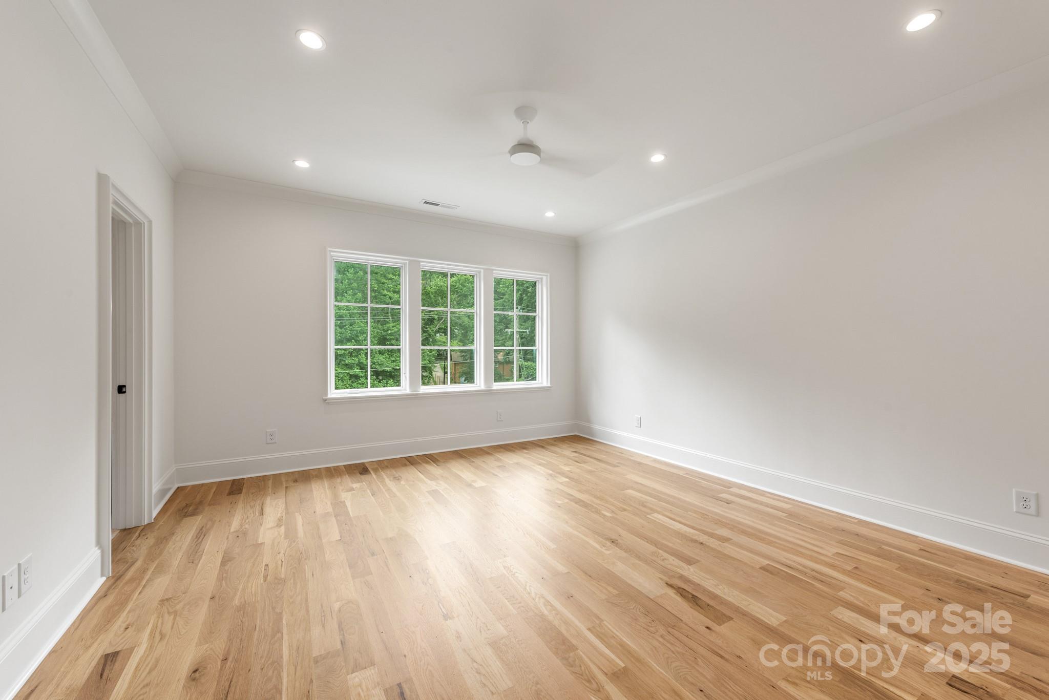 Lansdowne - Residential