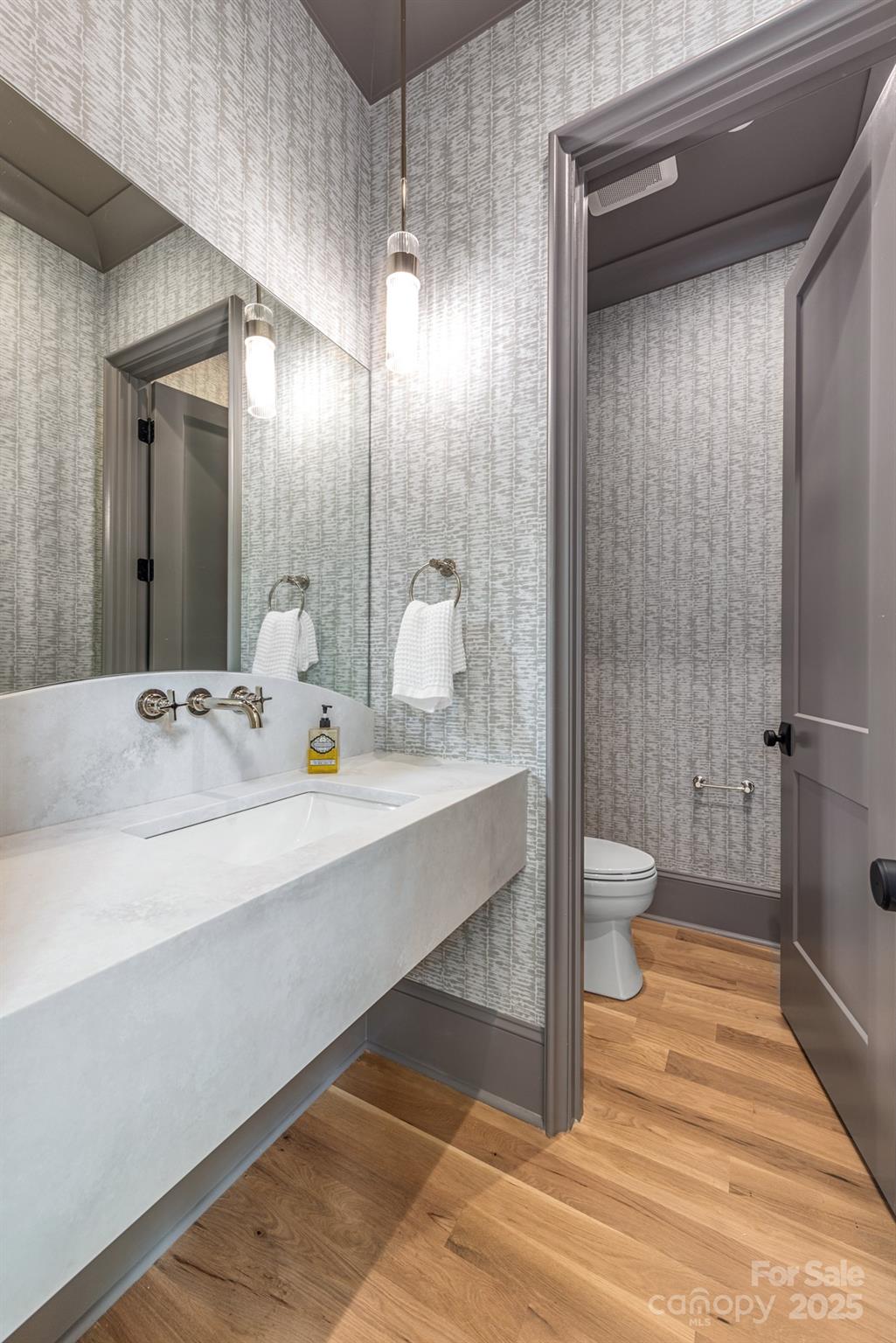 Lansdowne - Residential