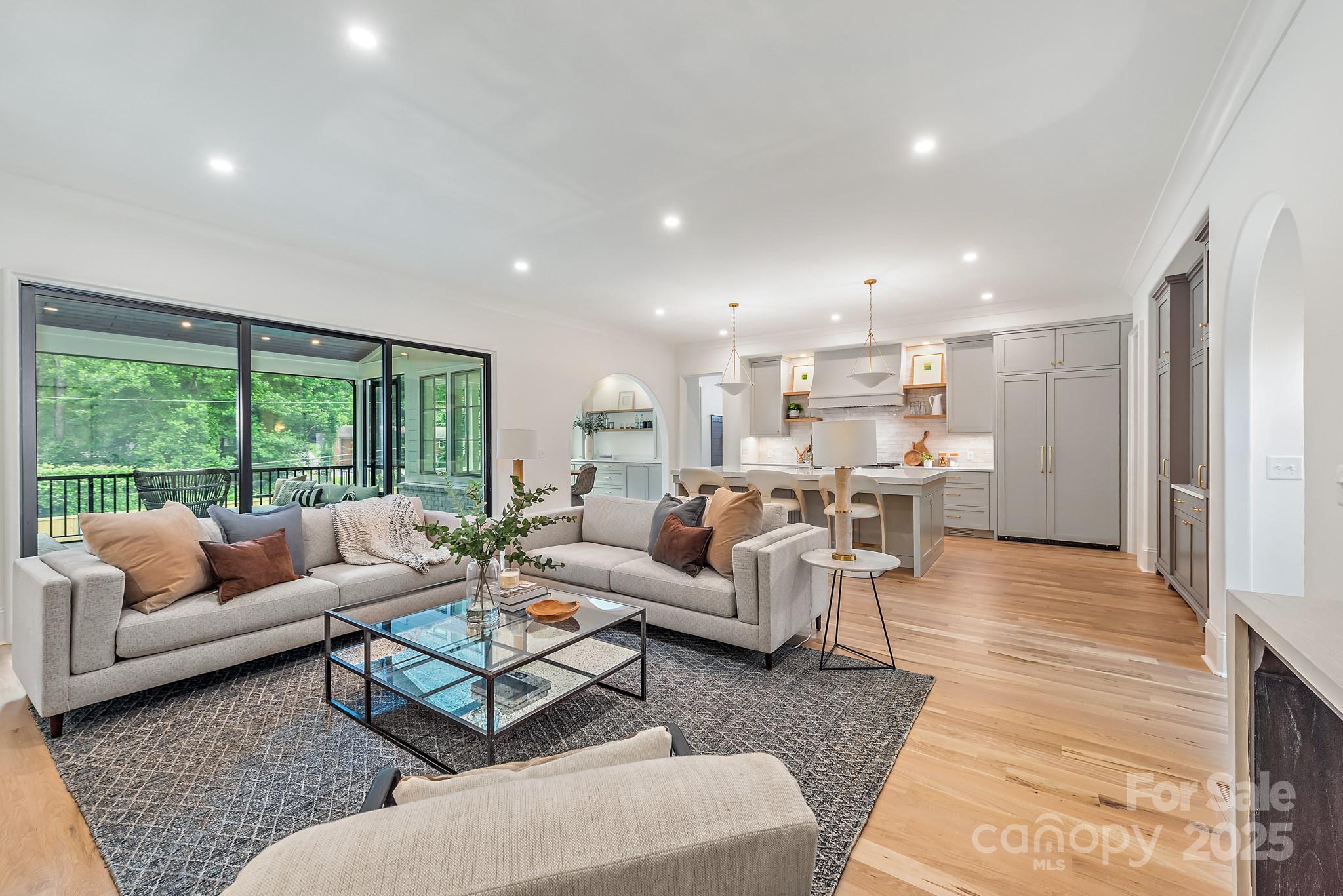 Lansdowne - Residential