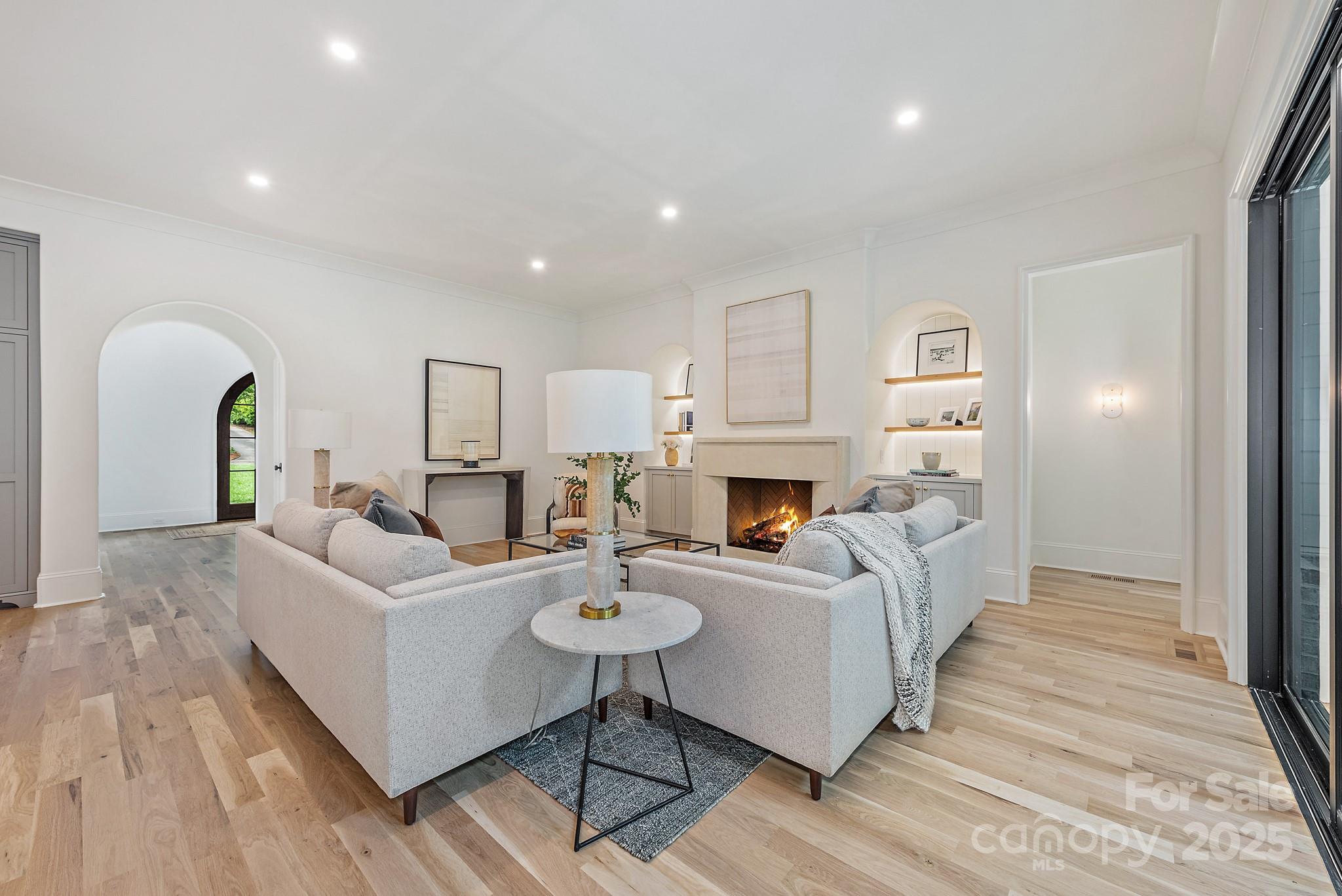 Lansdowne - Residential