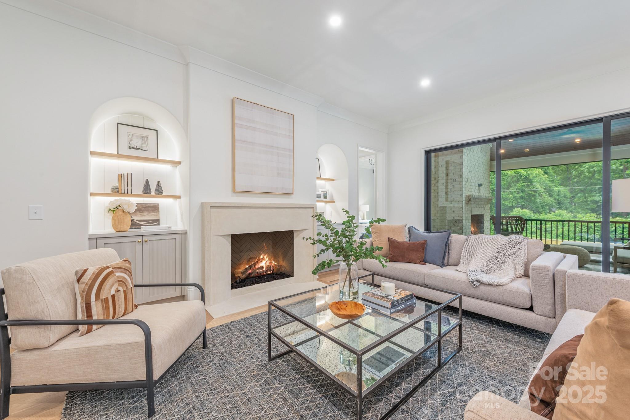 Lansdowne - Residential