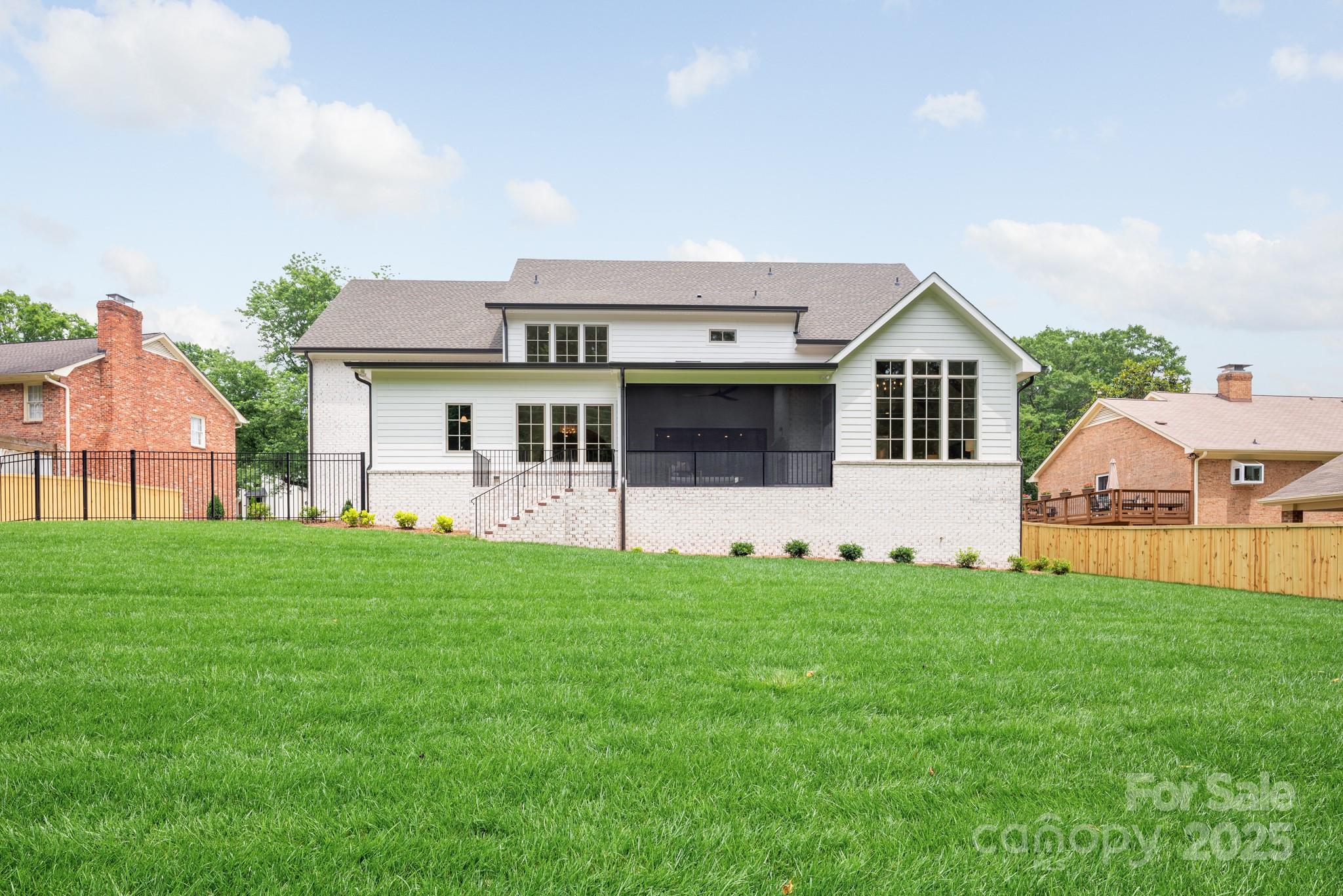 Lansdowne - Residential