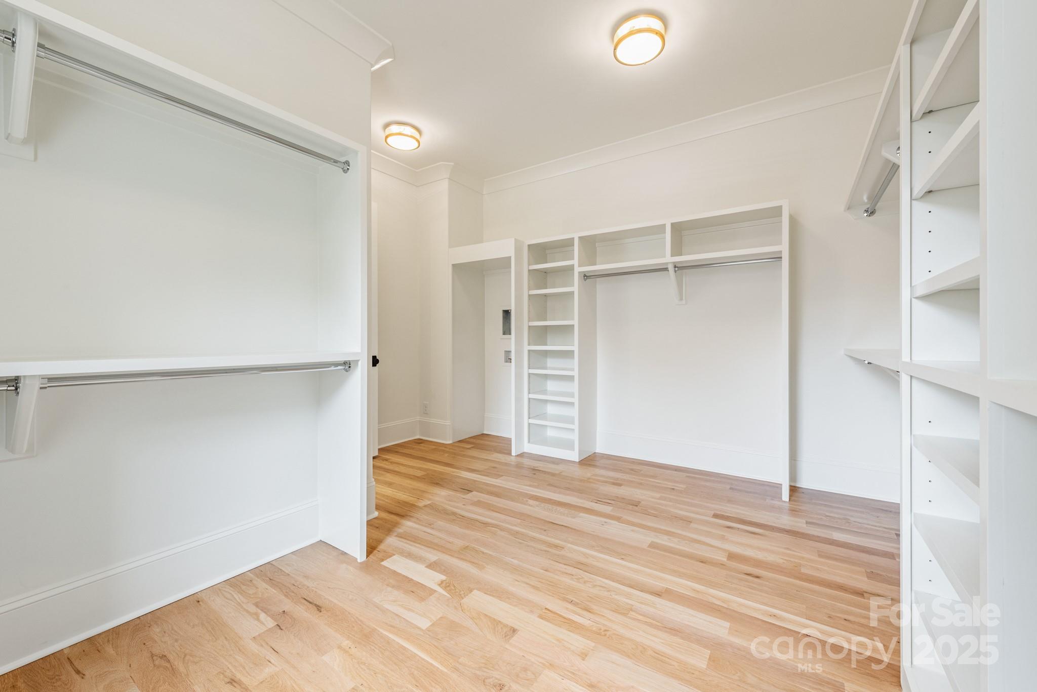 Lansdowne - Residential