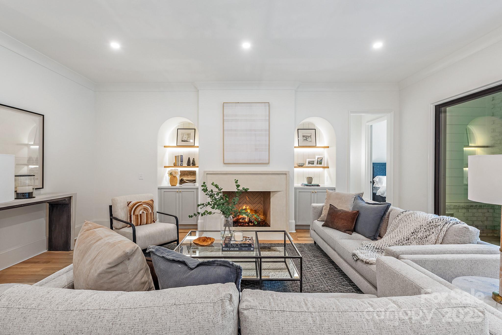 Lansdowne - Residential