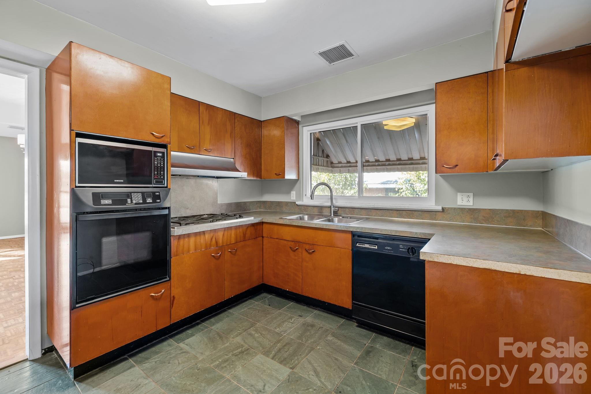 Ashbrook - Residential