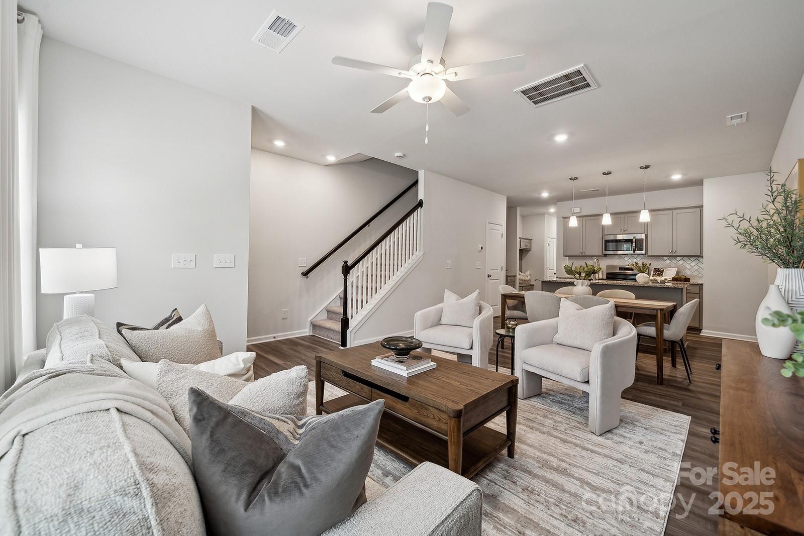 7005 Alpharetta Street 20