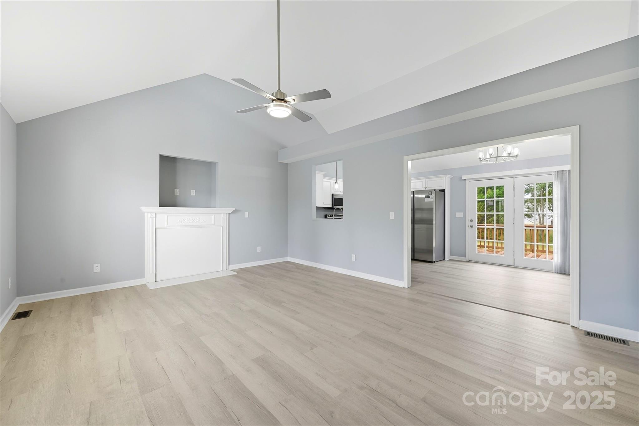 Carnegie Estates - Residential