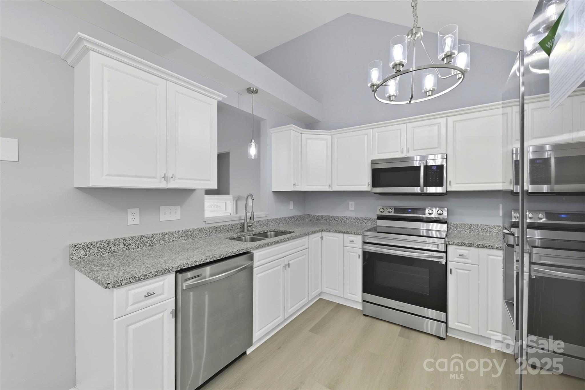 Carnegie Estates - Residential