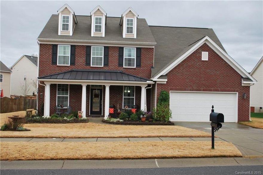 Master down, hardwoods floors throughout, golf course like lawn and beautifully appointed features. First floor living areas boast versatile floor plan, custom fixtures, and bright open spaces. Kitchen features granite countertops, tile splash and ss appliances, leading to quaint screened-in porch. Two story great room is spacious and charming with a cozy fireplace. New carpet in bedrooms! Community is a dream with pool, dog parks, creek & walking trails.