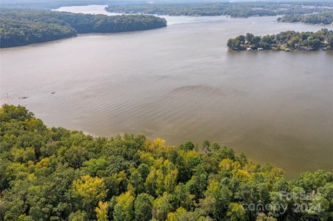 1007 Kingbird Lane Clover SC 29710