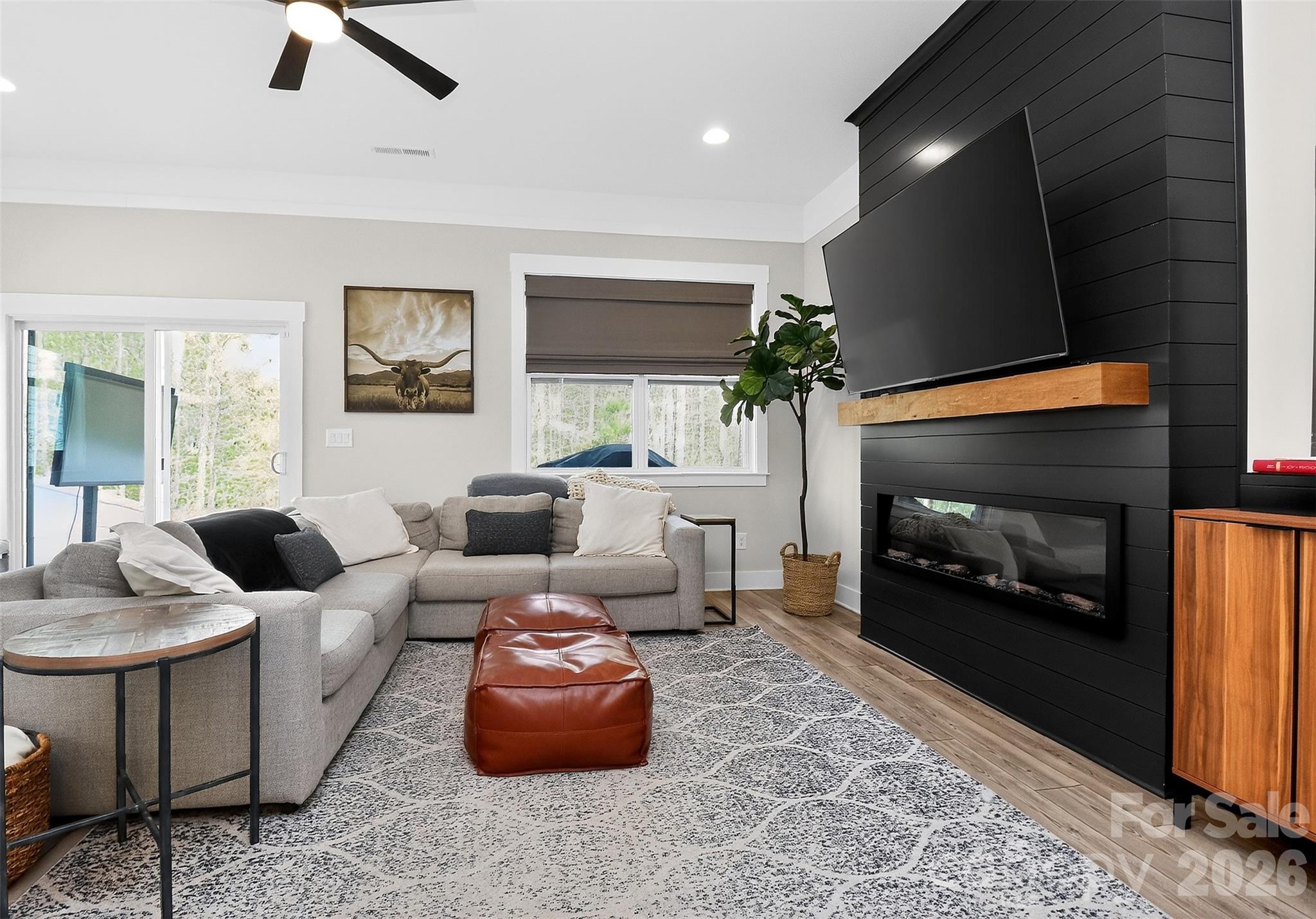 Tennyson - Residential