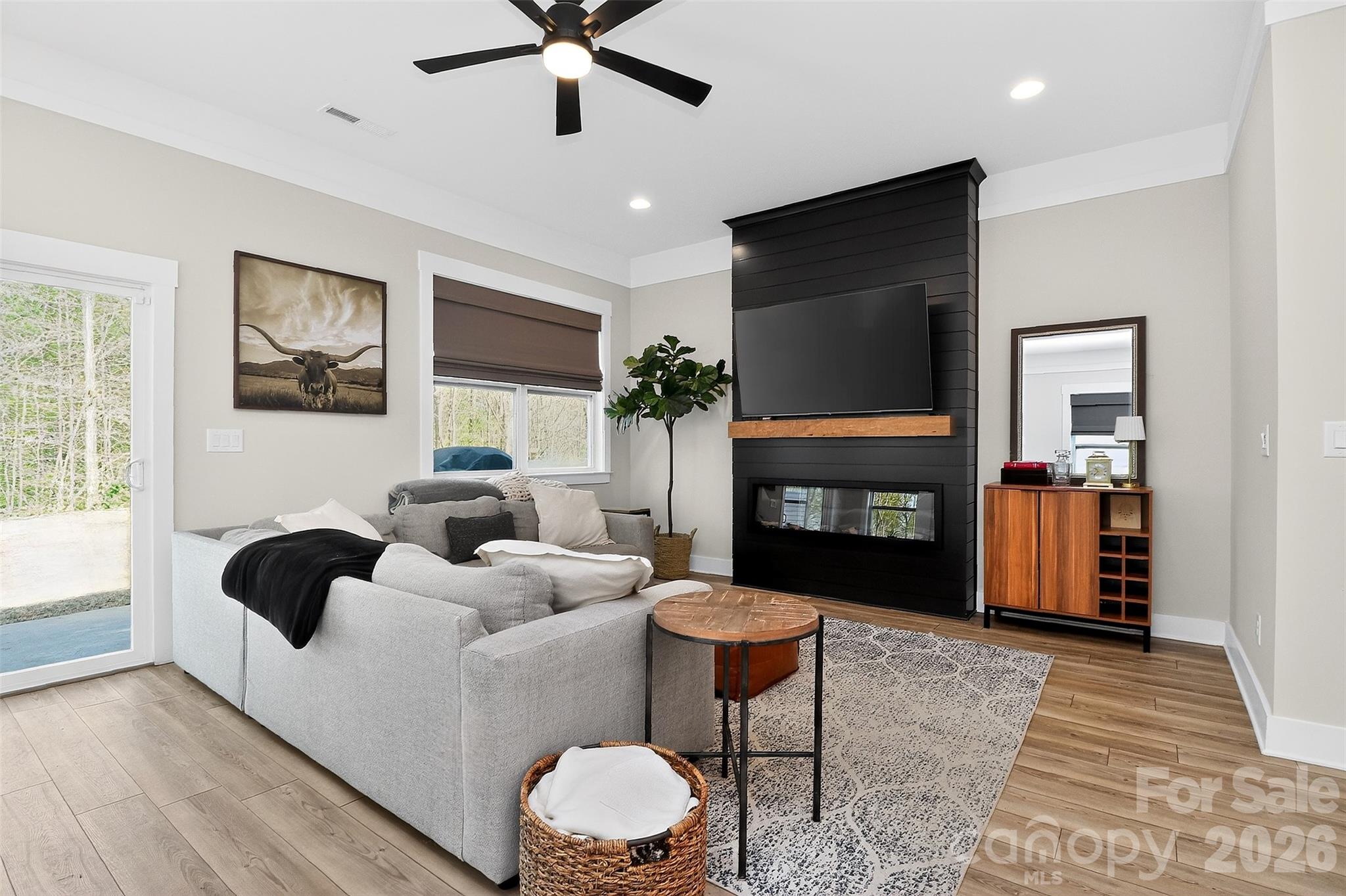 Tennyson - Residential