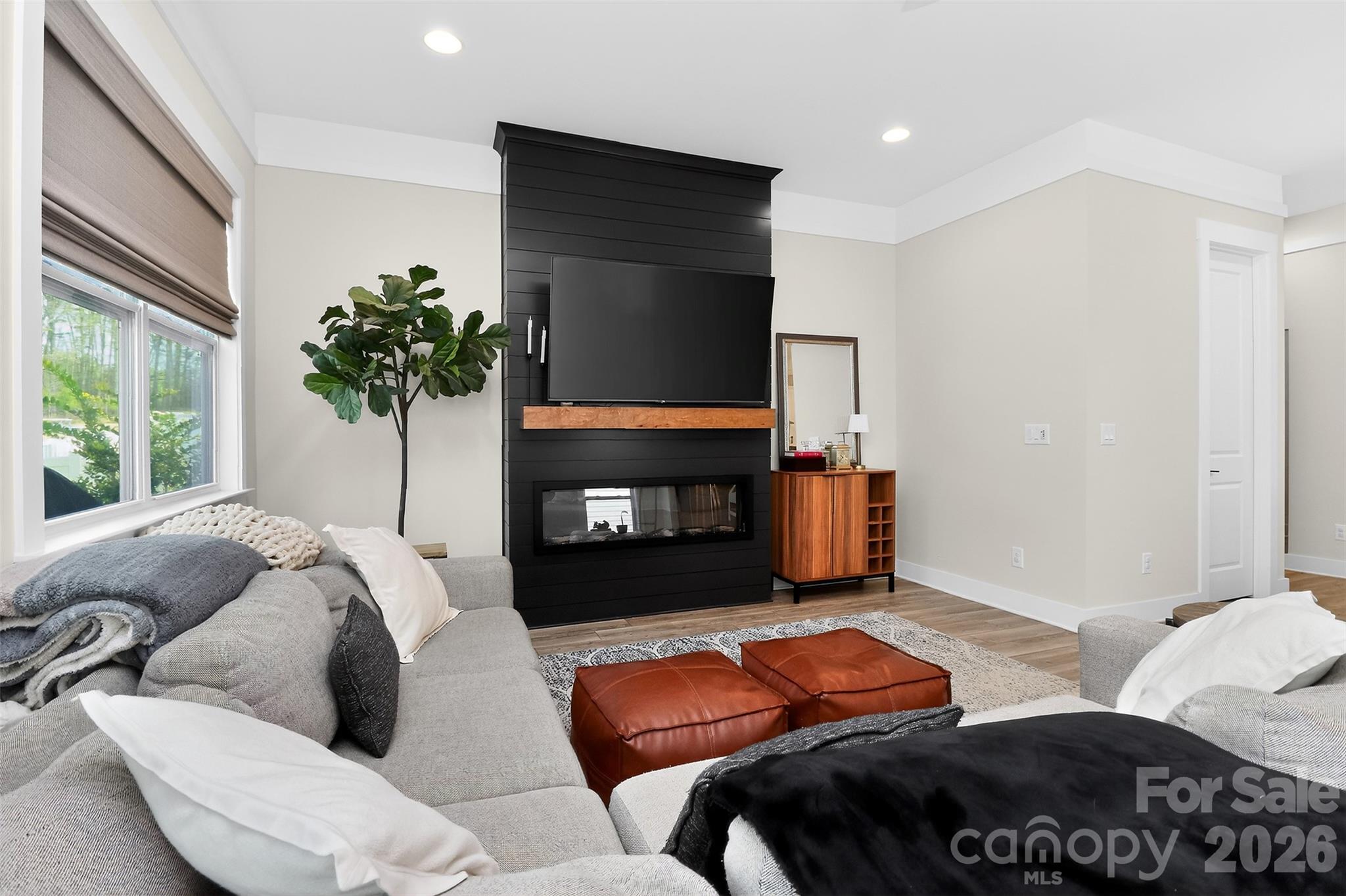 Tennyson - Residential