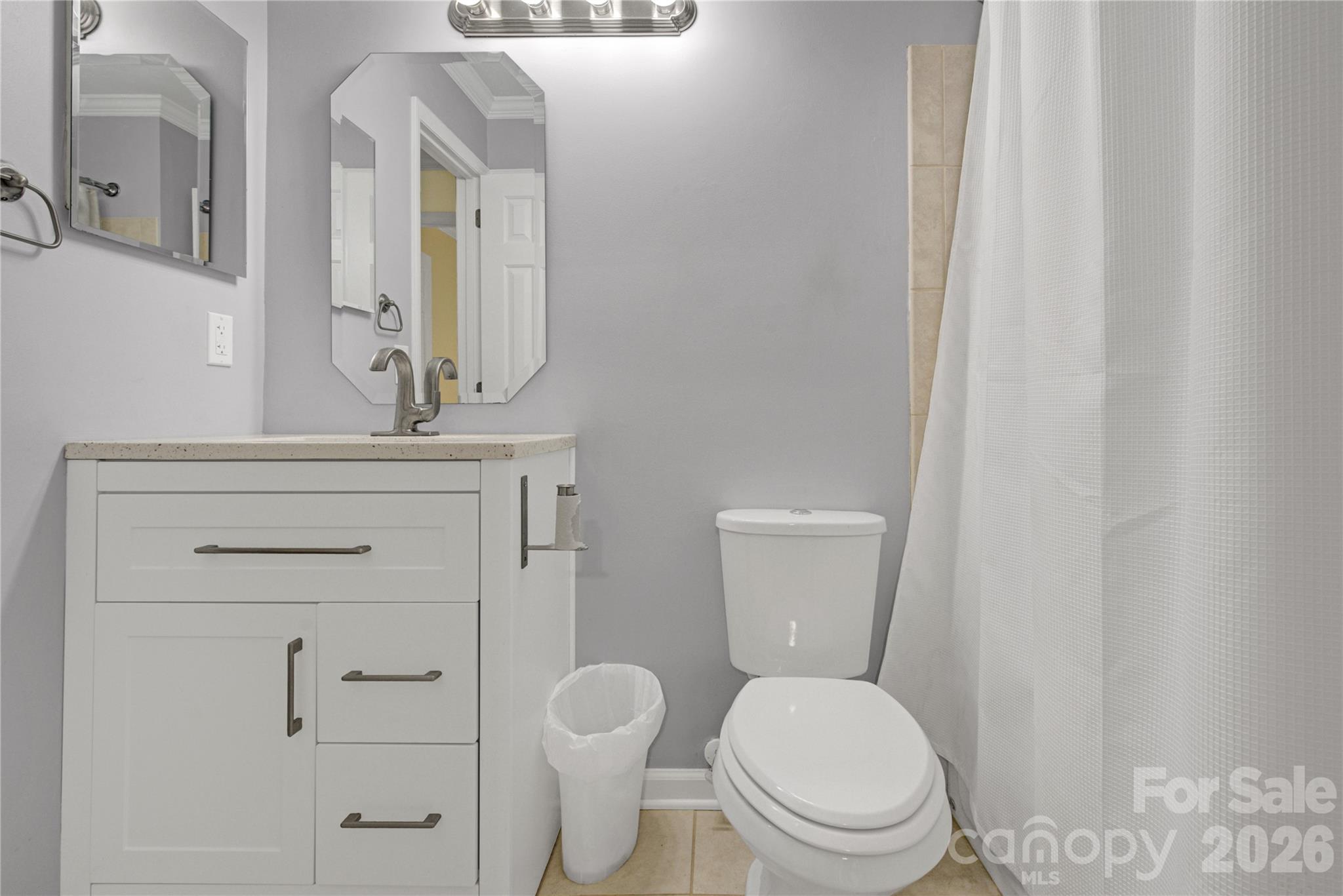 525 N Graham Street 3F