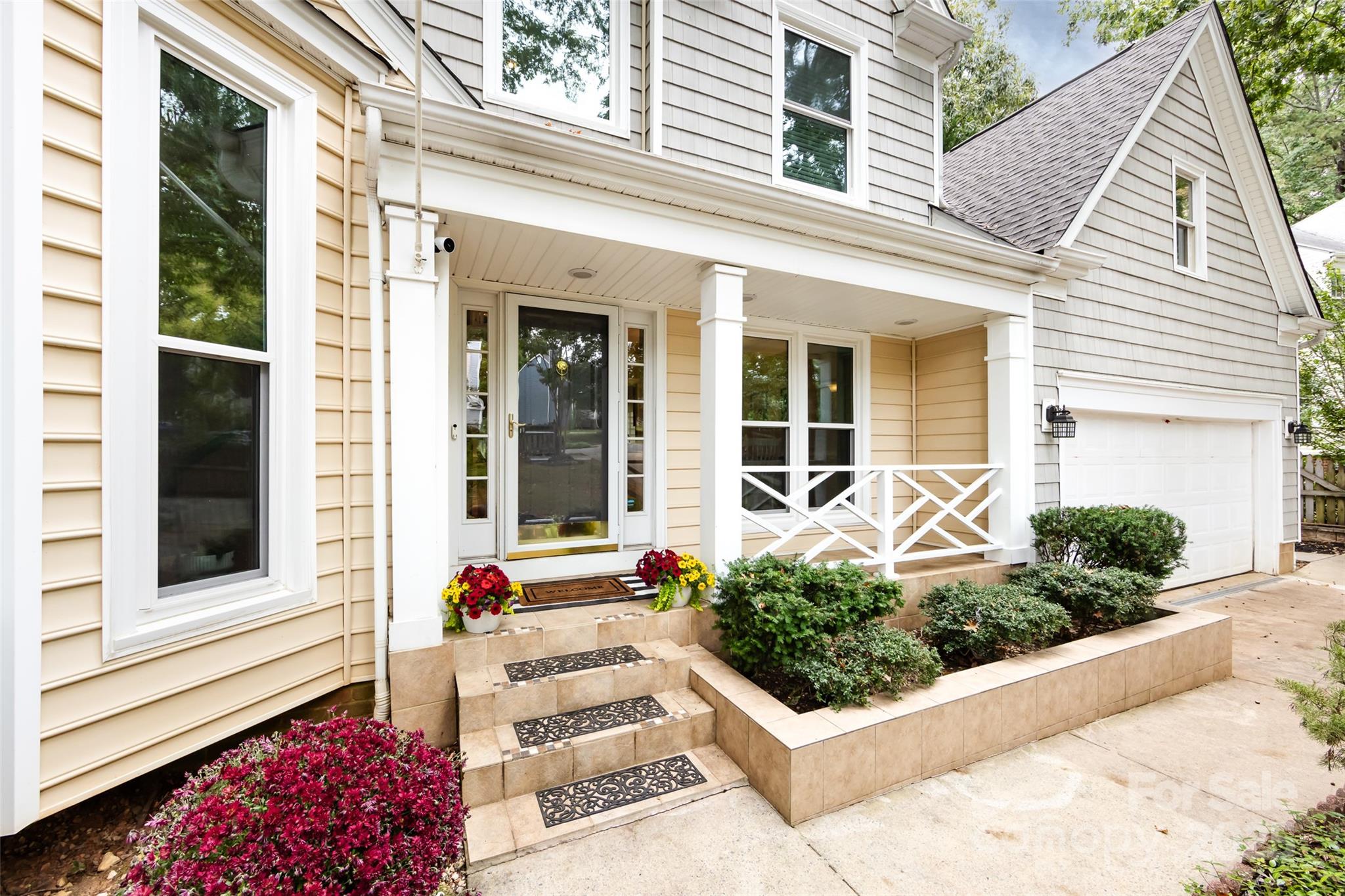 2001 Tanfield Drive