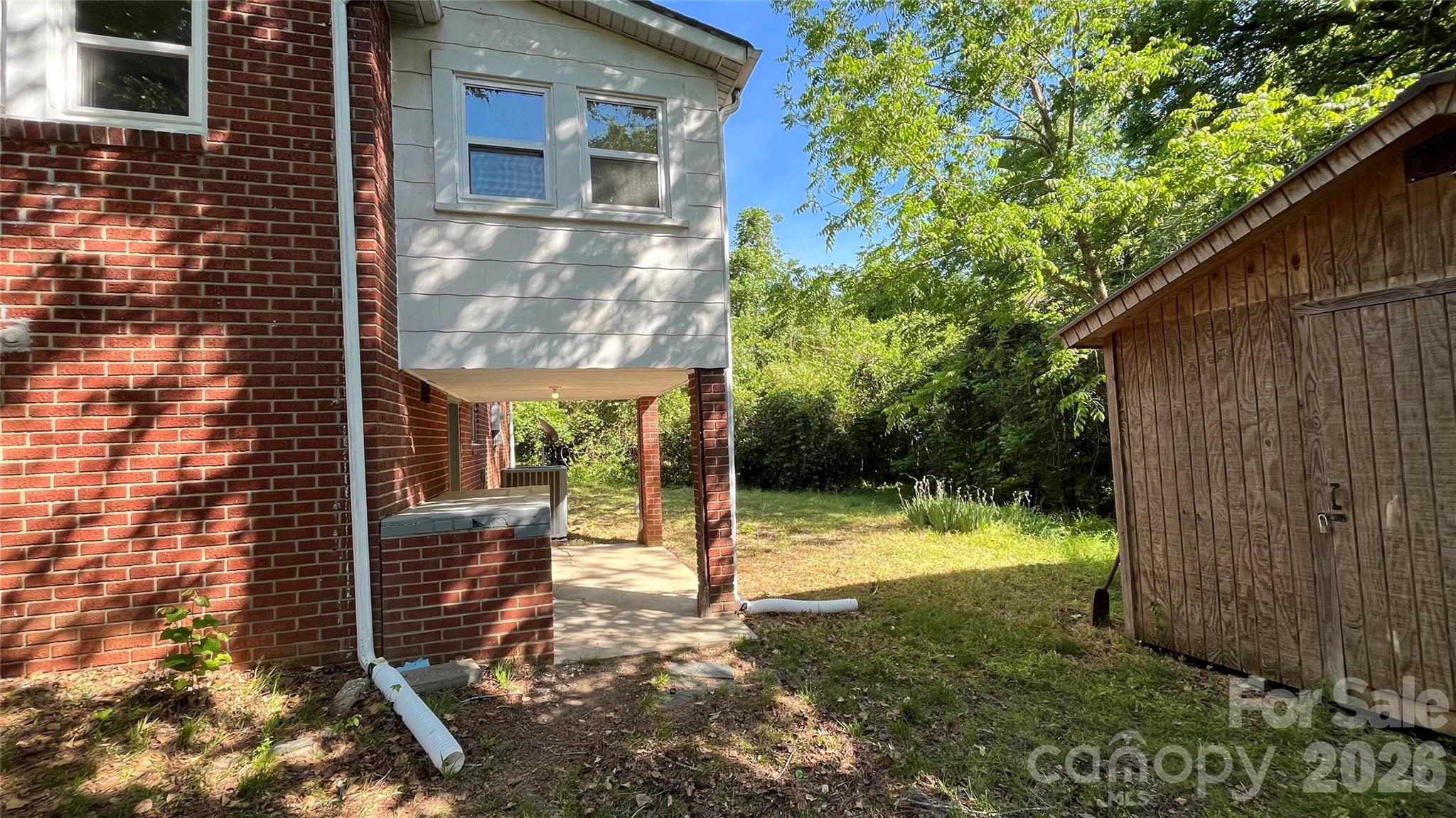 205 Sunrise Avenue