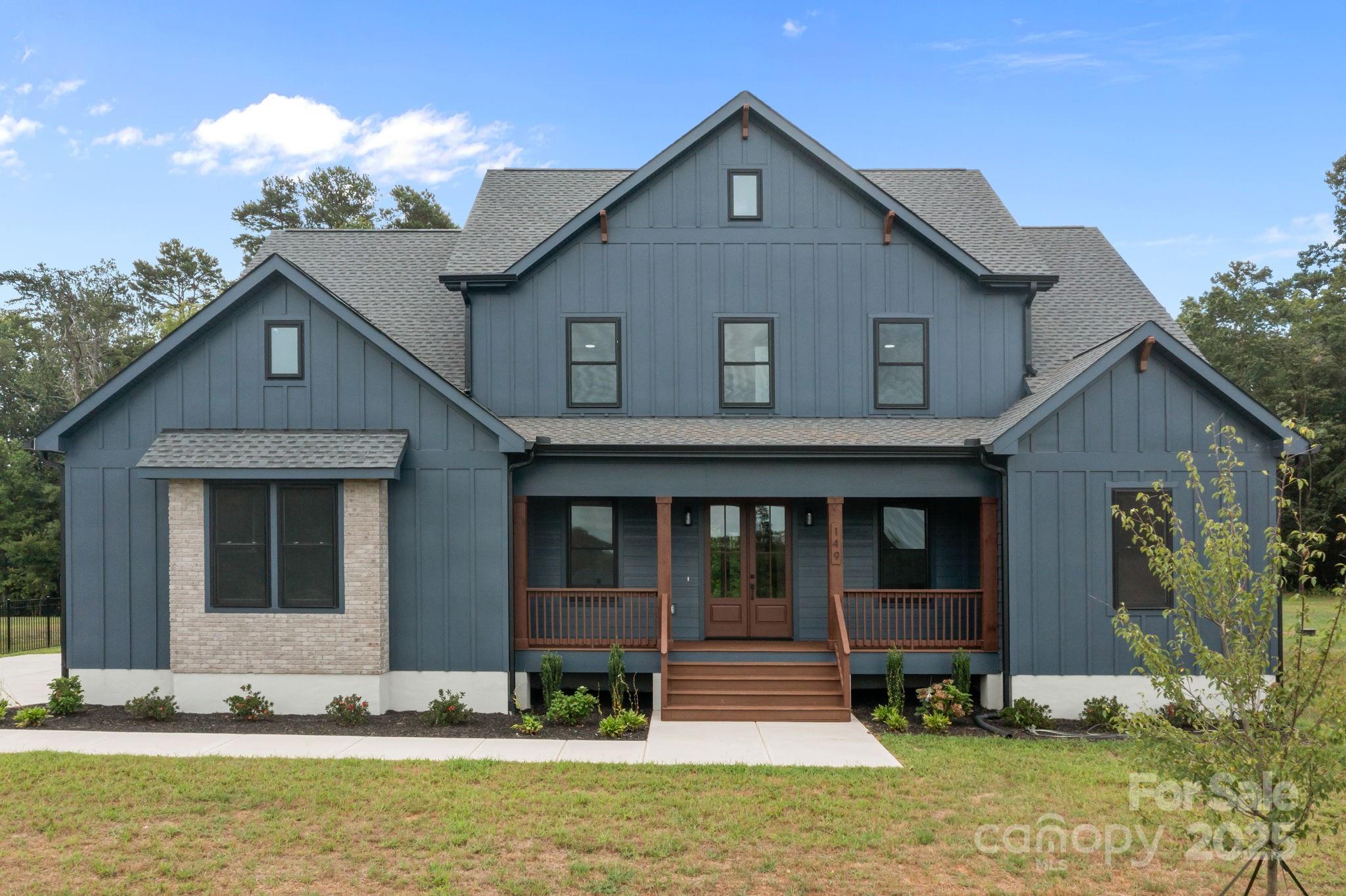 149 Mills Garden Road 1