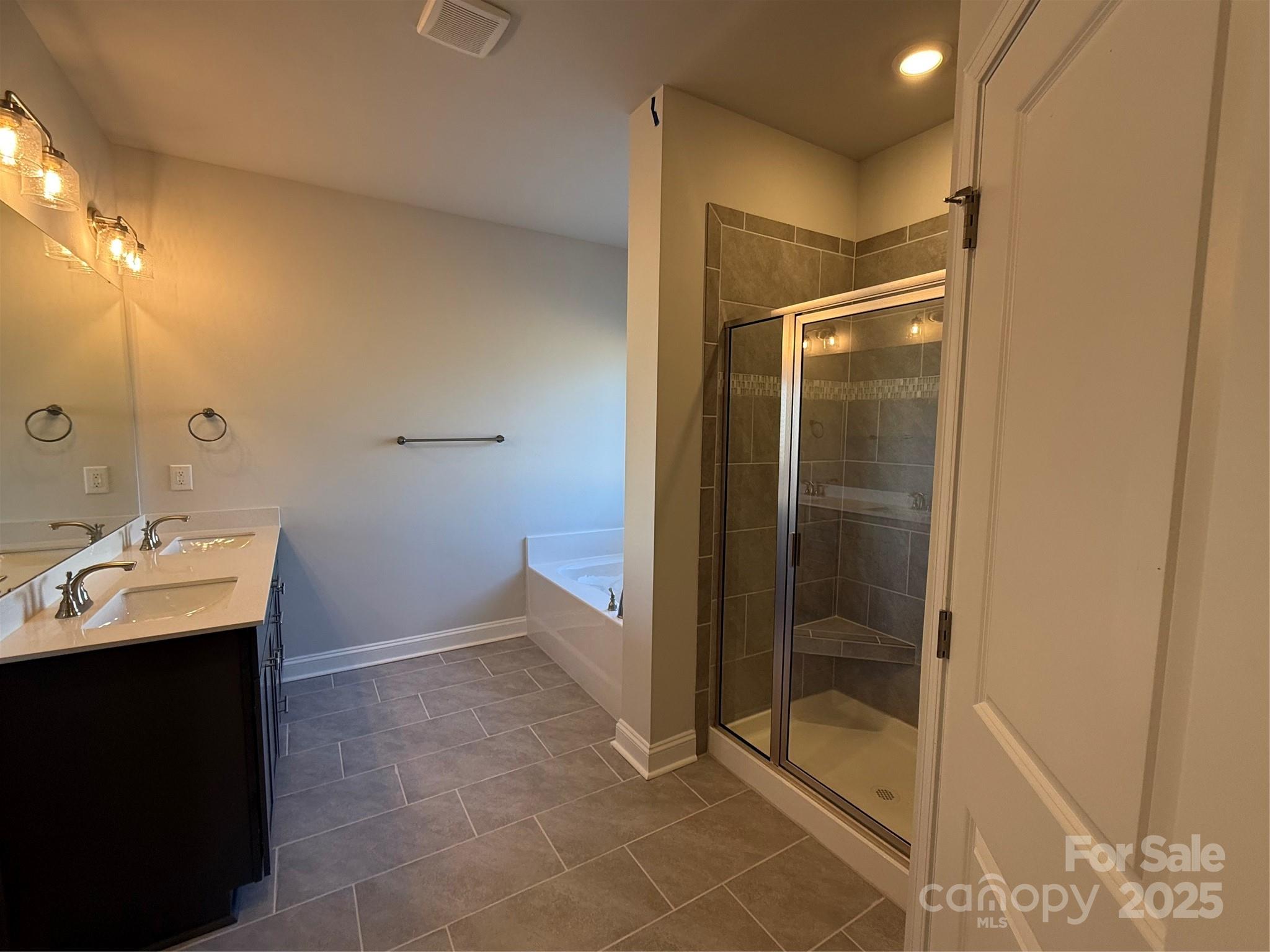 Lauren Pines - Residential