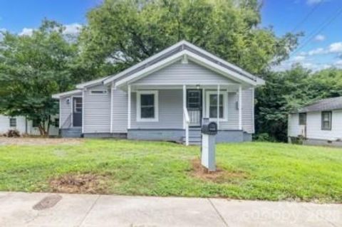 Photo of 1030 Martin Luther King Jr Drive, Albemarle, NC 28001 (MLS # 4361175)