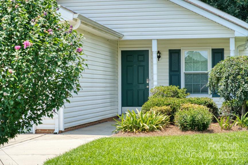 1651 Sandpiper Drive