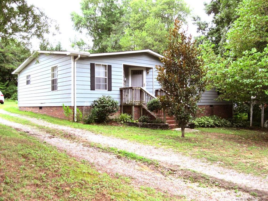 Well maintained home on a quiet street near everything. Easy access to I-85. Private maintained back yard. Bedrooms are all good size and have nice ample closets. Master bedroom has full bathroom for privacy and convenience. Excellent deck is very enjoyable and offers seclusion for homeowners. Newer HVAC and Plumbing makes this property turn key for years. Plenty of Storage for you including a storage shed in back yard. Room for a garden. Great sized 1/3 acre lot has room to enjoy the outdoors.