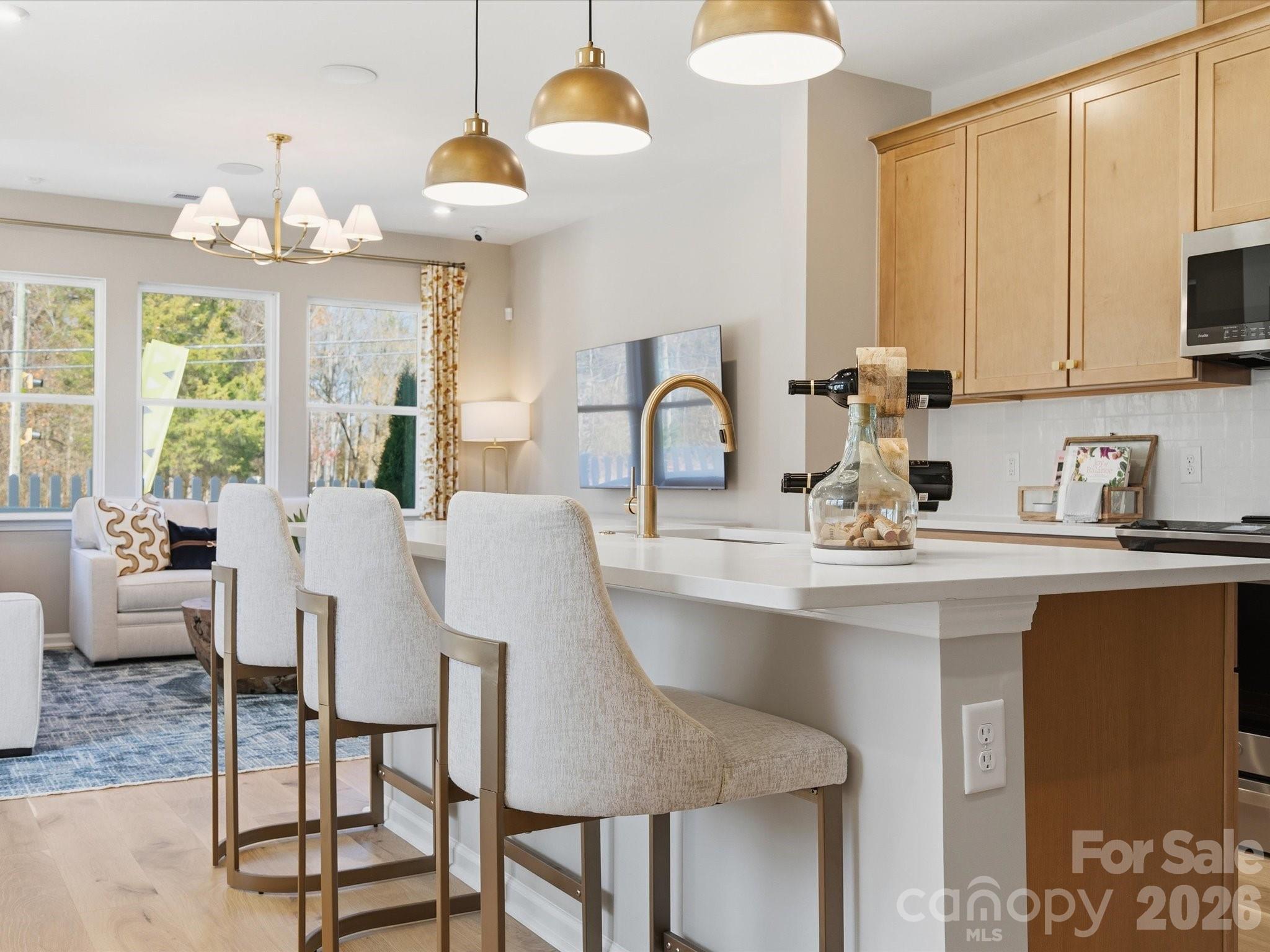 Ellis Townes - Residential