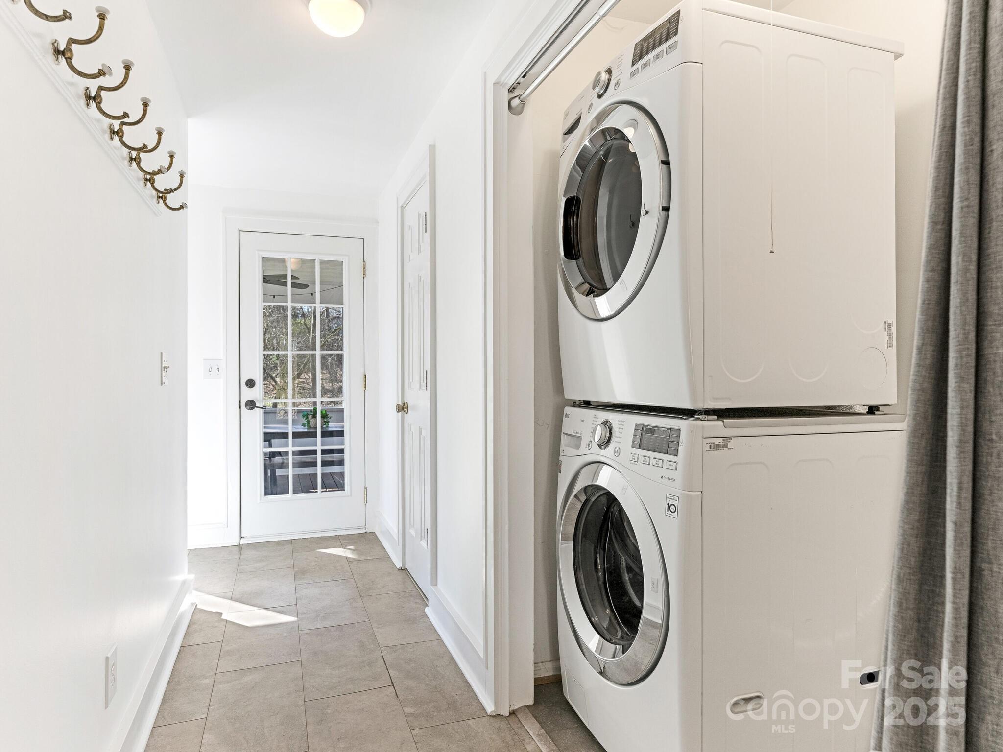 Innisfree - Residential