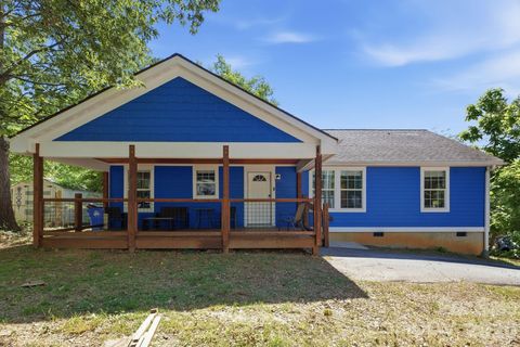 Photo of 144 Hanover Street, Asheville, NC 28806 (MLS # 4385144)
