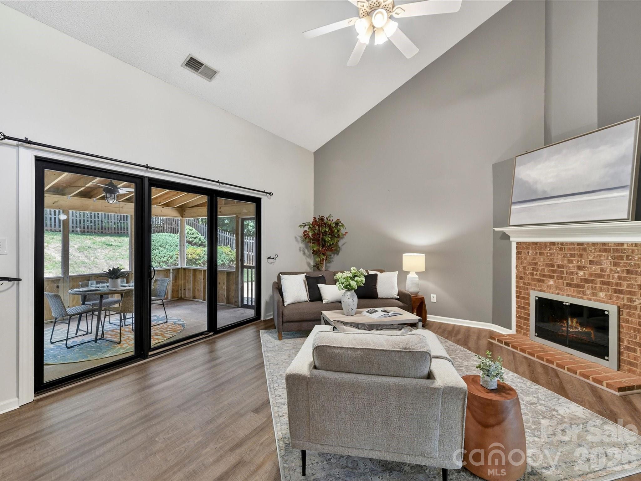 Cedarfield - Residential