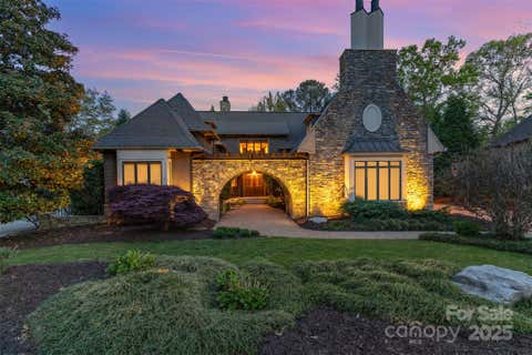 Photo for 751 Mendenhall Court