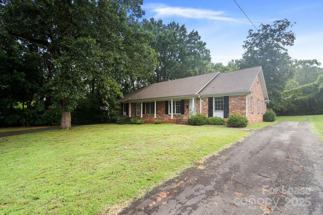 Laurel Wood - Residential Lease