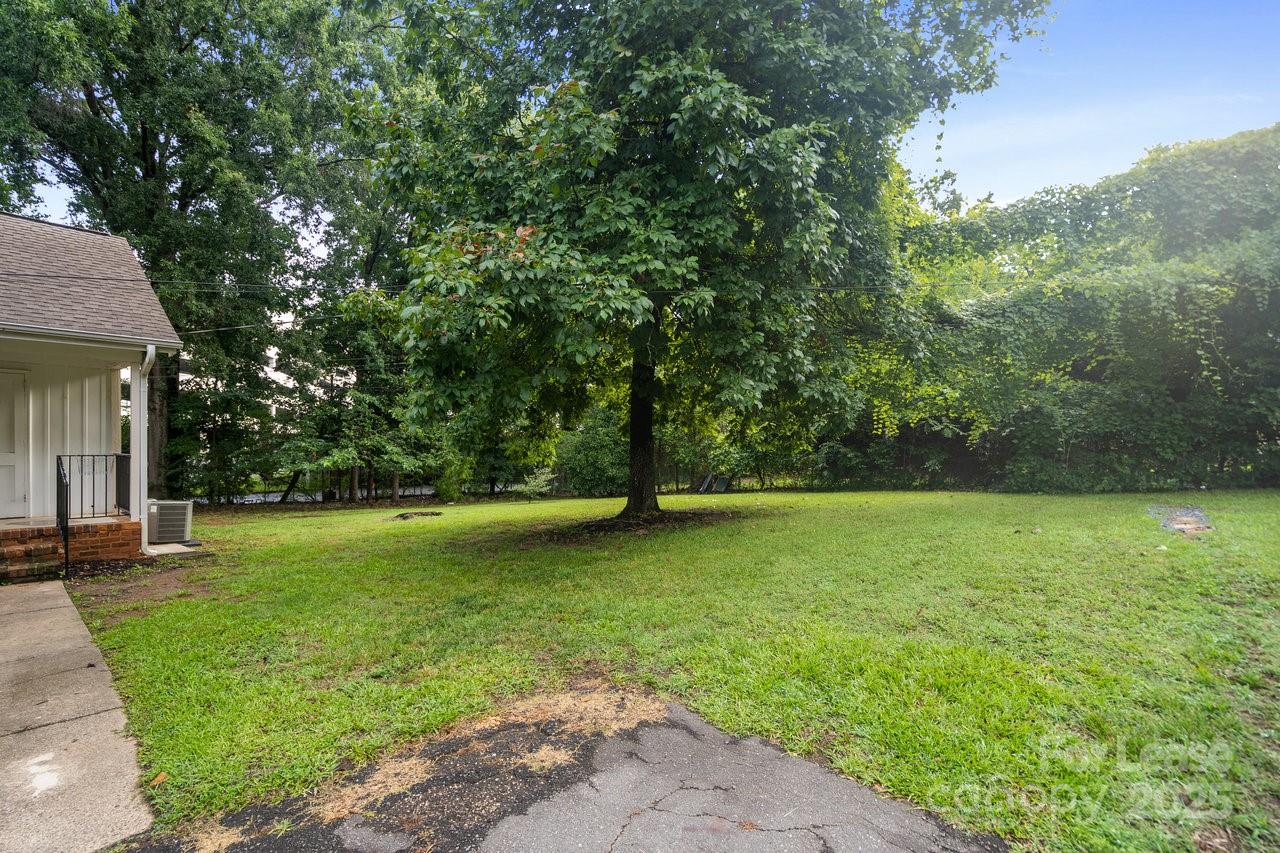 Laurel Wood - Residential Lease