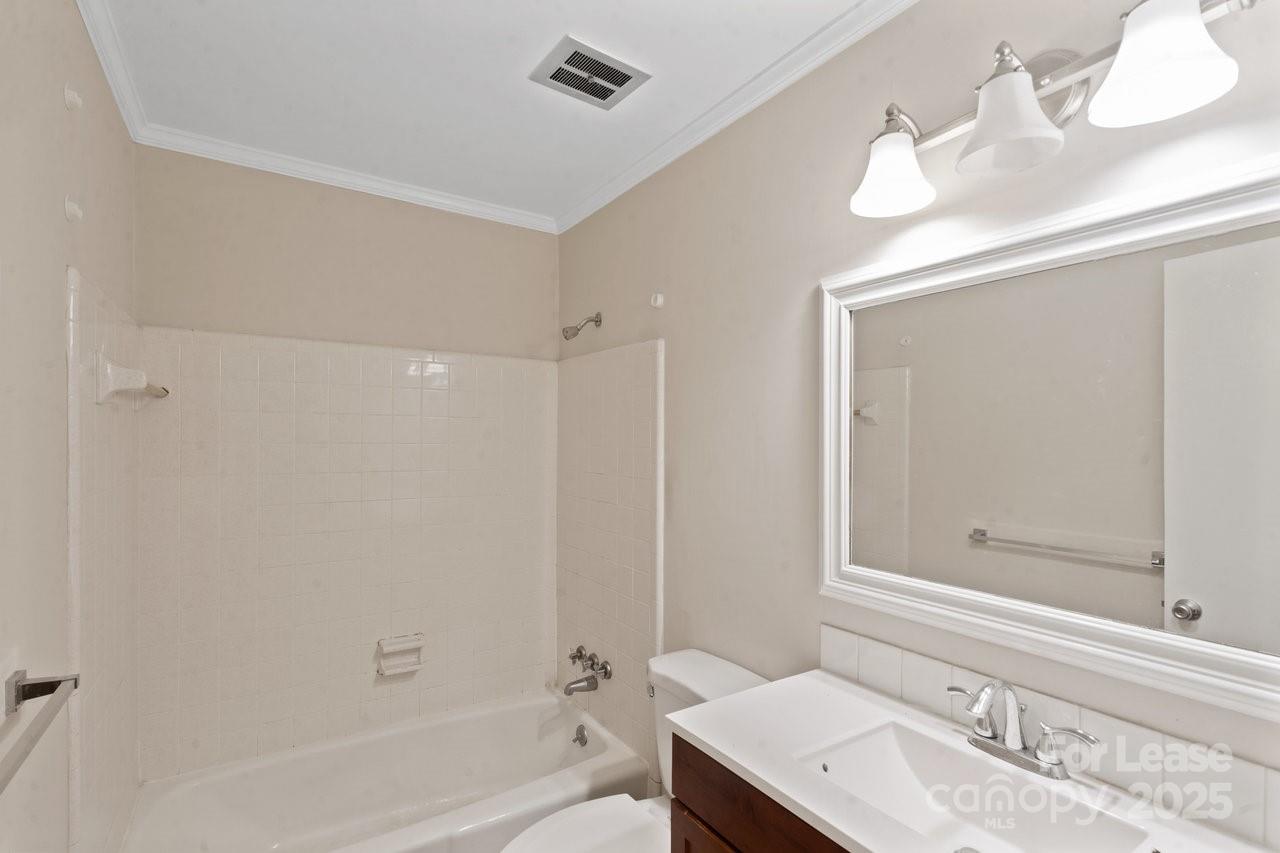 Laurel Wood - Residential Lease