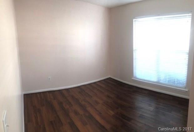 Longview Oaks - Residential