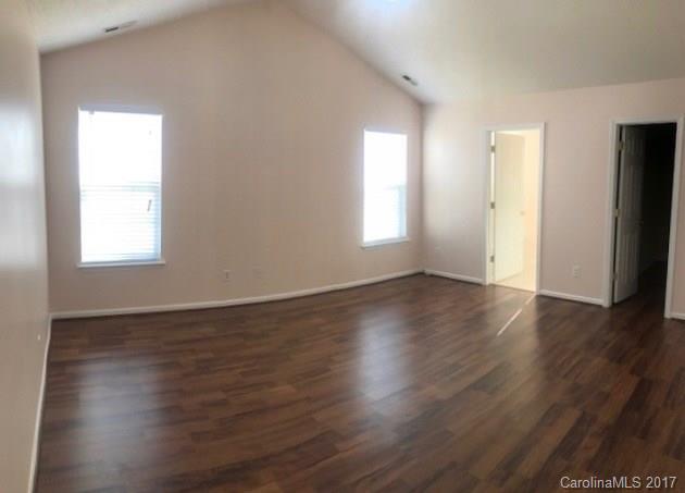 Longview Oaks - Residential