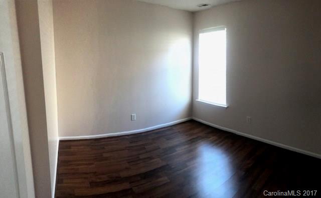 Longview Oaks - Residential