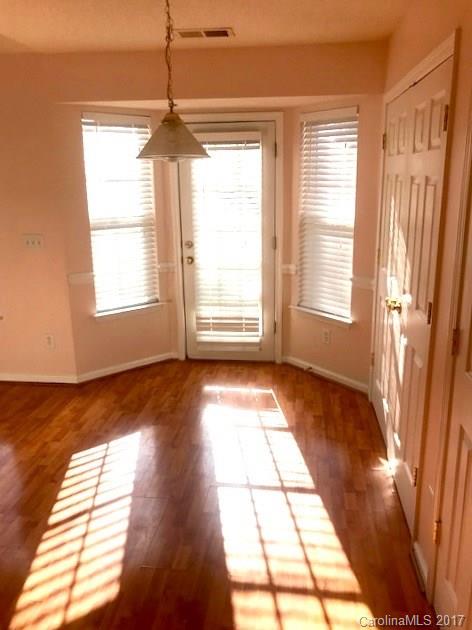 Longview Oaks - Residential